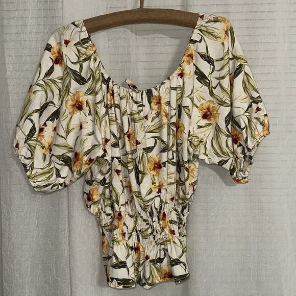 Kensie Jeans L Beige Gold Green Lily Linen On Off Shoulder Square Neck Top - Picture 2 of 10